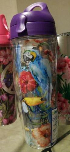 Tervis Parrots & Pineapples Water Bottle with Lid, 24 oz, Cl