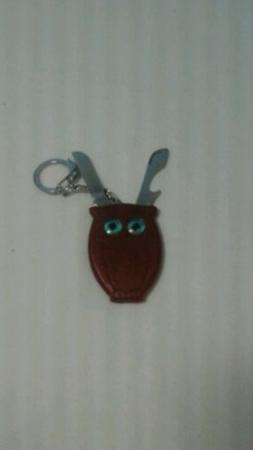 VINTAGE OWL KEYCHAIN BURGANDY BLUE EYES BOTTLE OPENER POCKET